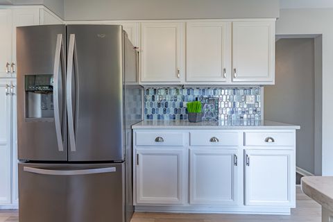 Tiny photo for 725 BISMARK Court, Elk Grove Village, IL 60007 (MLS # 12501066)