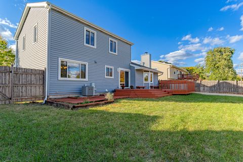 Tiny photo for 725 BISMARK Court, Elk Grove Village, IL 60007 (MLS # 12501066)