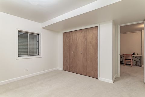 Tiny photo for 725 BISMARK Court, Elk Grove Village, IL 60007 (MLS # 12501066)