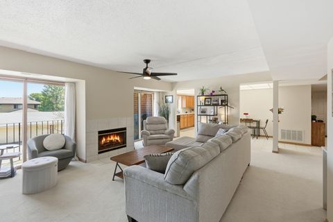 Tiny photo for 18206 Rita Road #2B, Tinley Park, IL 60477 (MLS # 12692339)