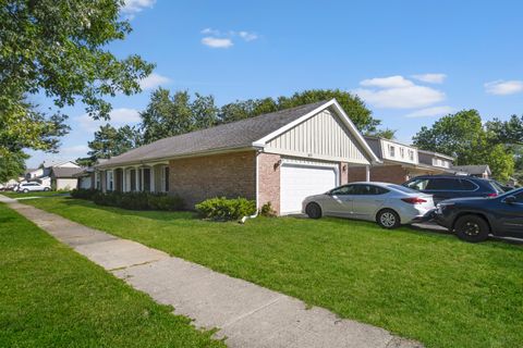 Tiny photo for 837 Hamlin Avenue, Flossmoor, IL 60422 (MLS # 12475202)