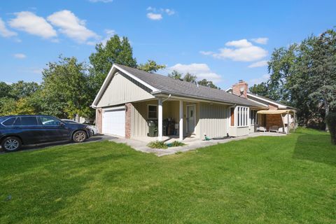 Tiny photo for 837 Hamlin Avenue, Flossmoor, IL 60422 (MLS # 12475202)
