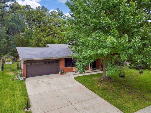 Tiny photo for 430 Spruce Drive, Schaumburg, IL 60193 (MLS # 12758258)