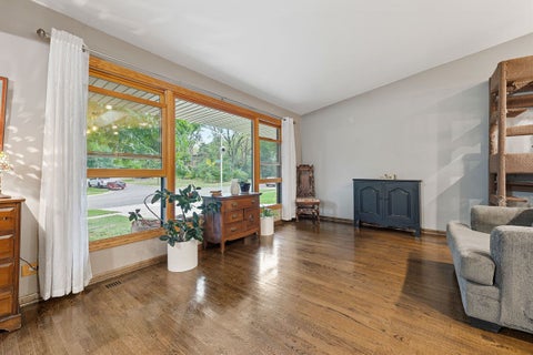 Tiny photo for 430 Spruce Drive, Schaumburg, IL 60193 (MLS # 12758258)
