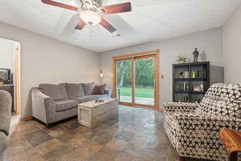 Tiny photo for 430 Spruce Drive, Schaumburg, IL 60193 (MLS # 12758258)