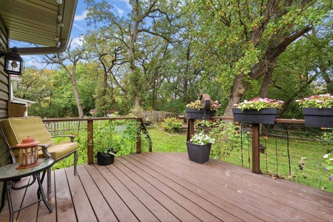 Tiny photo for 430 Spruce Drive, Schaumburg, IL 60193 (MLS # 12758258)