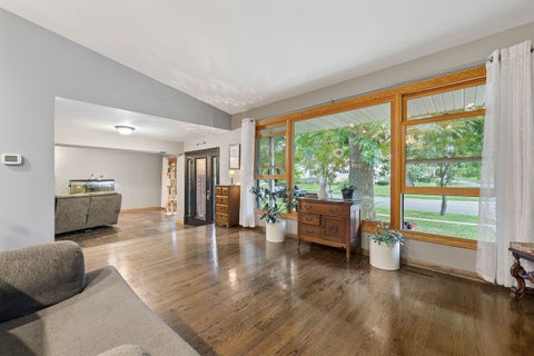 Tiny photo for 430 Spruce Drive, Schaumburg, IL 60193 (MLS # 12758258)
