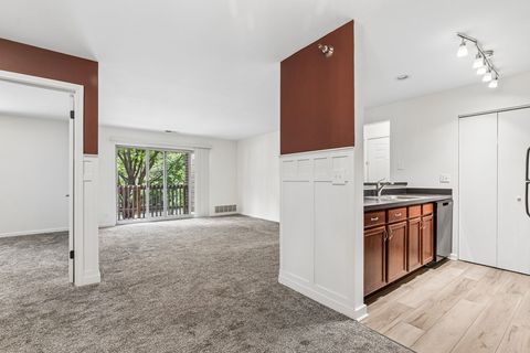 Tiny photo for 104 Glengarry Drive #206, Bloomingdale, IL 60108 (MLS # 12617528)