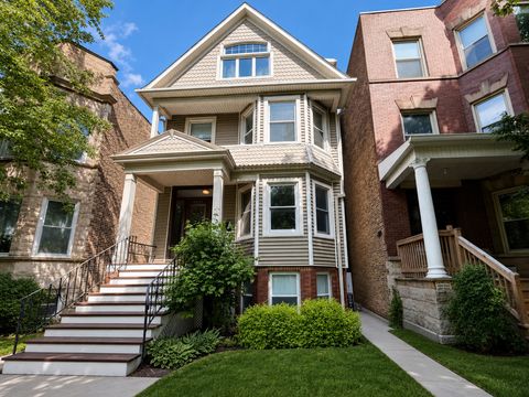 Photo of 4327 N Damen Avenue #G, Chicago, IL 60618 (MLS # 12655577)