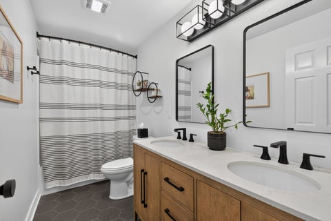Tiny photo for 812 Kimberly Lane, Ottawa, IL 61350 (MLS # 12757084)