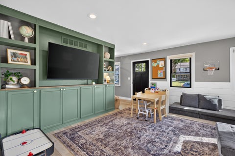 Tiny photo for 812 Kimberly Lane, Ottawa, IL 61350 (MLS # 12757084)