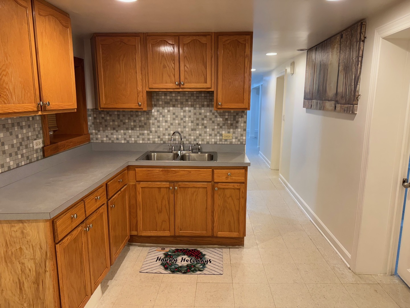 2434 W Pershing Road