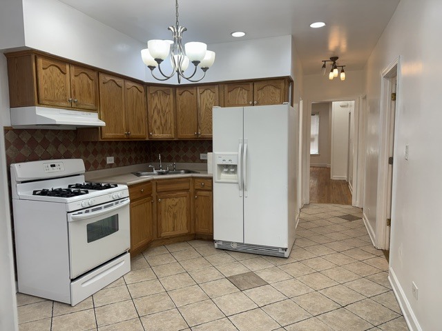 2434 W Pershing Road