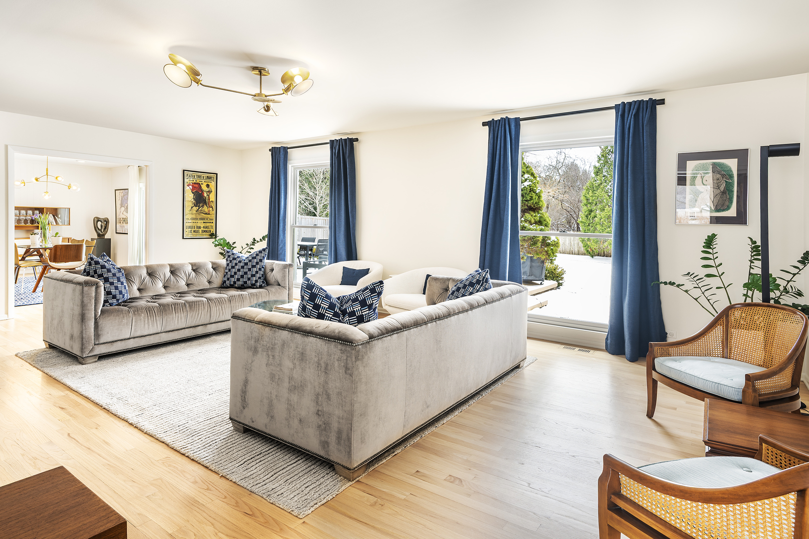 1225 W Deerpath Road