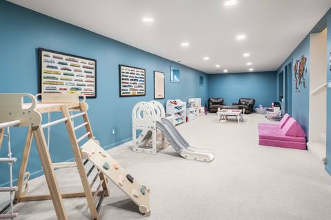 Tiny photo for 1225 W Deerpath Road, Lake Forest, IL 60045 (MLS # 12582880)