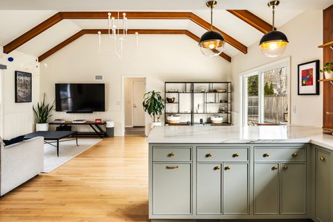 Tiny photo for 1225 W Deerpath Road, Lake Forest, IL 60045 (MLS # 12582880)