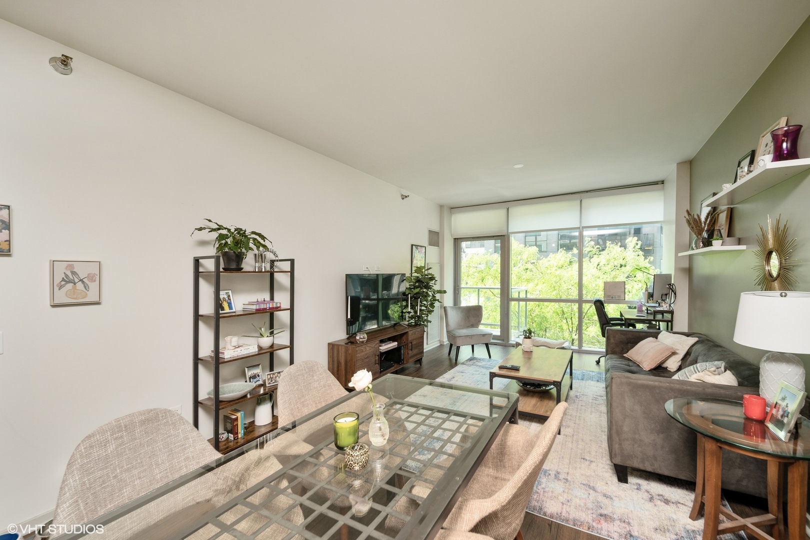 125 S Green Street 309A