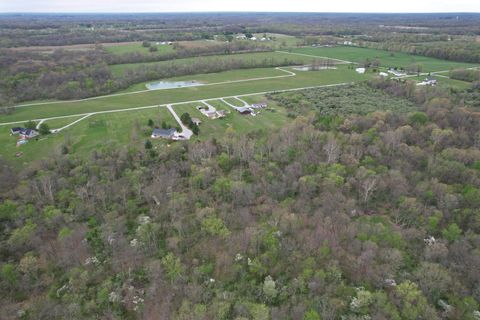 Tiny photo for 16495 E Robin Road, Mt Vernon, IL 62864 (MLS # 12616726)