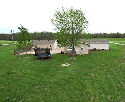 Tiny photo for 16495 E Robin Road, Mt Vernon, IL 62864 (MLS # 12616726)