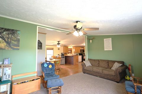 Tiny photo for 16495 E Robin Road, Mt Vernon, IL 62864 (MLS # 12616726)