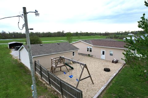 Tiny photo for 16495 E Robin Road, Mt Vernon, IL 62864 (MLS # 12616726)