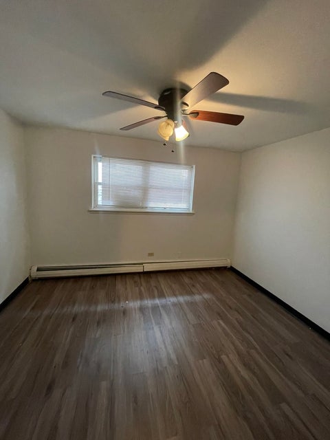 Tiny photo for 7208 S East End Avenue #B, Chicago, IL 60649 (MLS # 12755925)