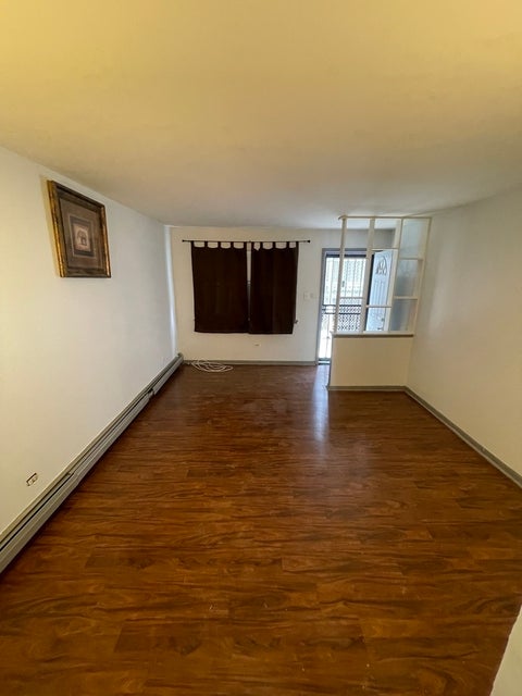 Tiny photo for 7208 S East End Avenue #B, Chicago, IL 60649 (MLS # 12755925)