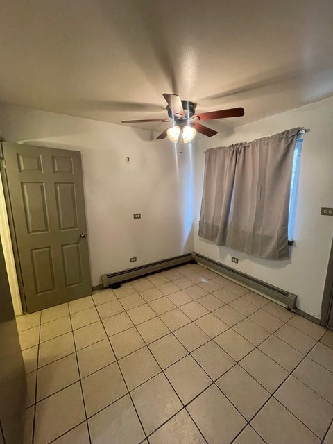 Tiny photo for 7208 S East End Avenue #B, Chicago, IL 60649 (MLS # 12755925)
