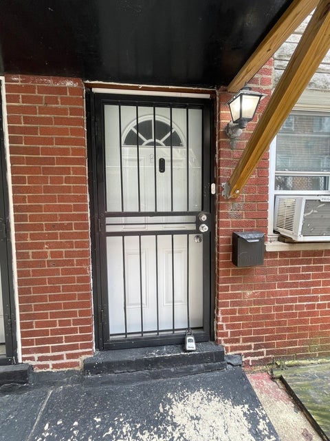 Photo of 7208 S East End Avenue #B, Chicago, IL 60649 (MLS # 12755925)