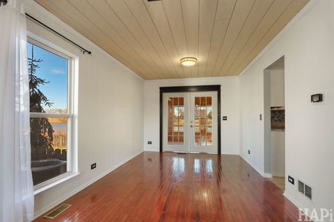 Tiny photo for 2952 Deerpath Lane, Carpentersville, IL 60110 (MLS # 12545532)