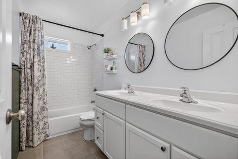 Tiny photo for 300 Arrowhead Drive, Minooka, IL 60447 (MLS # 12581959)