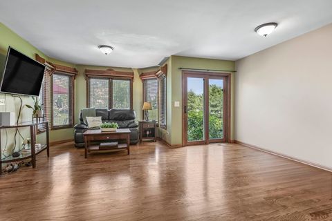 Tiny photo for 173 Harper Lane, Lemont, IL 60439 (MLS # 12504613)