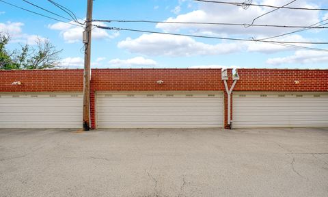 Tiny photo for 31 E 26th Street #4, Chicago, IL 60616 (MLS # 12500507)