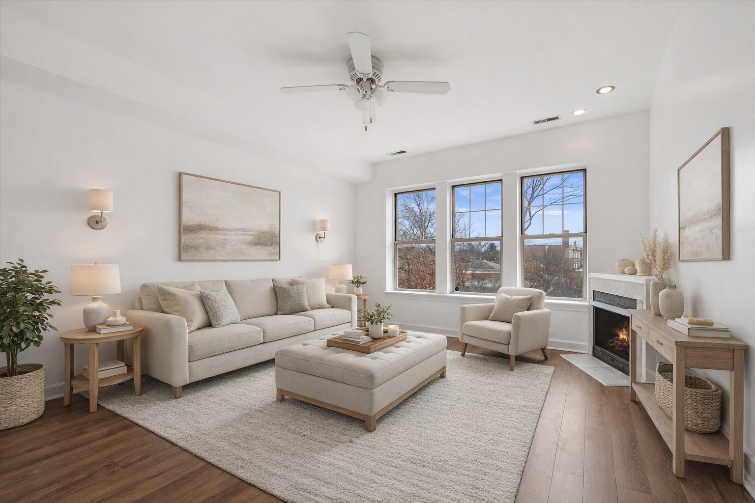 2306 W Jarvis Avenue 3