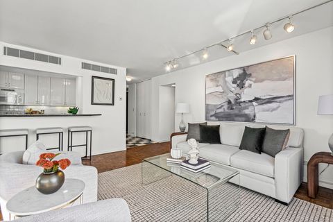 Tiny photo for 1310 N Ritchie Court #24BC, Chicago, IL 60610 (MLS # 12516309)