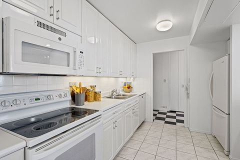 Tiny photo for 1310 N Ritchie Court #24BC, Chicago, IL 60610 (MLS # 12516309)