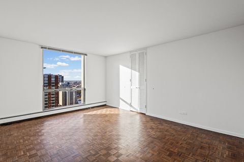 Tiny photo for 1310 N Ritchie Court #24BC, Chicago, IL 60610 (MLS # 12516309)