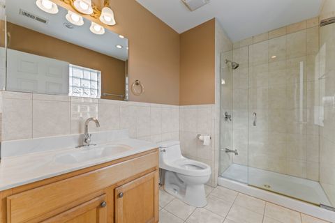 Tiny photo for 5533 LINCOLN Avenue, Morton Grove, IL 60053 (MLS # 12555379)