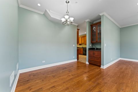 Tiny photo for 5533 LINCOLN Avenue, Morton Grove, IL 60053 (MLS # 12555379)