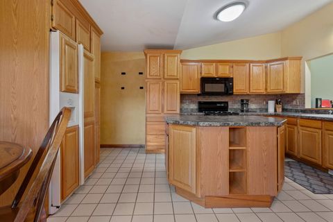 Tiny photo for 484 Bethany Road, DeKalb, IL 60115 (MLS # 12610326)