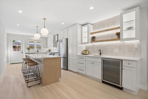Tiny photo for 5 Larkspur Lane, Clarendon Hills, IL 60514 (MLS # 12773881)