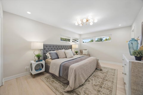 Tiny photo for 5 Larkspur Lane, Clarendon Hills, IL 60514 (MLS # 12773881)