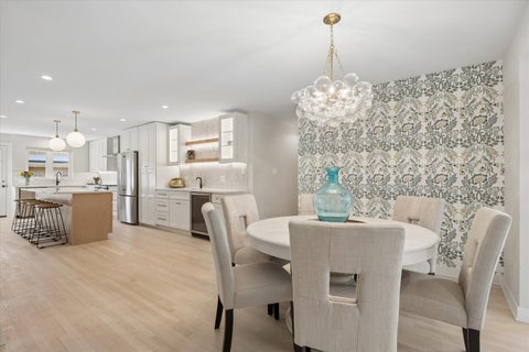 Tiny photo for 5 Larkspur Lane, Clarendon Hills, IL 60514 (MLS # 12773881)