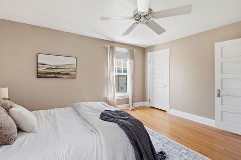 Tiny photo for 1137 Kirkwood Boulevard, Davenport, IA 52803 (MLS # 12584692)