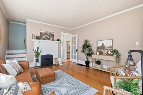 Tiny photo for 1137 Kirkwood Boulevard, Davenport, IA 52803 (MLS # 12584692)