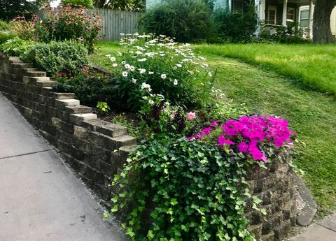 Tiny photo for 1137 Kirkwood Boulevard, Davenport, IA 52803 (MLS # 12584692)