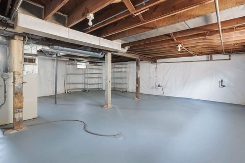 Tiny photo for 1137 Kirkwood Boulevard, Davenport, IA 52803 (MLS # 12584692)