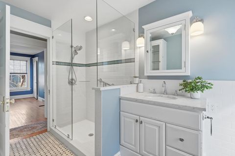 Tiny photo for 1137 Kirkwood Boulevard, Davenport, IA 52803 (MLS # 12584692)