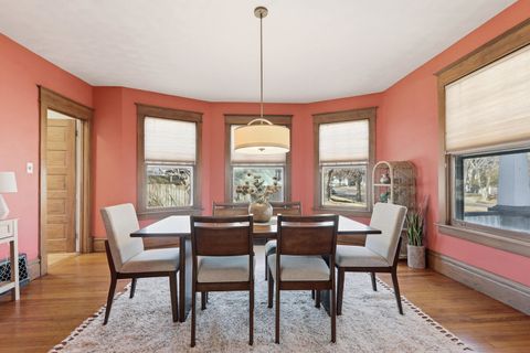 Tiny photo for 1137 Kirkwood Boulevard, Davenport, IA 52803 (MLS # 12584692)