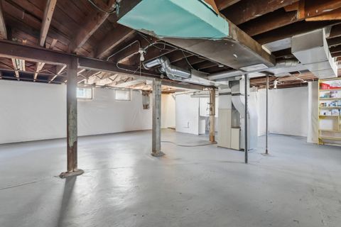 Tiny photo for 1137 Kirkwood Boulevard, Davenport, IA 52803 (MLS # 12584692)